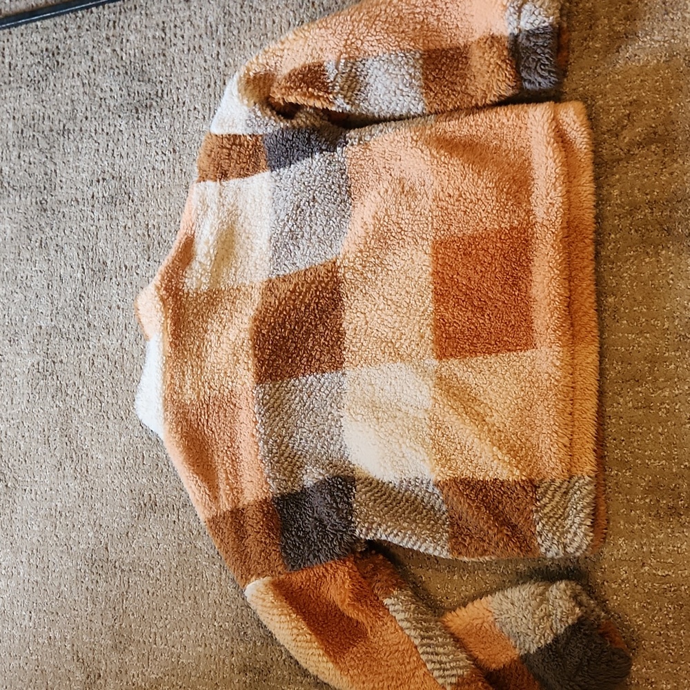 Thread & Supply - Picture 8 of 8